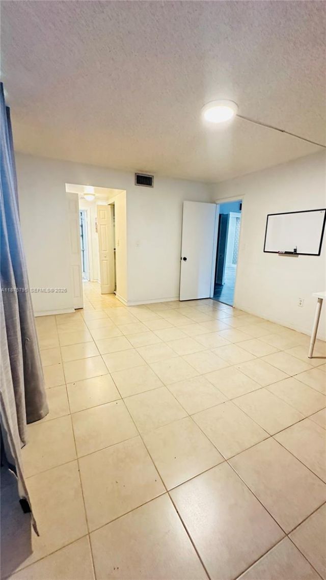 7100 NW 17, Unit 111, Plantation, FL 33313 Photo