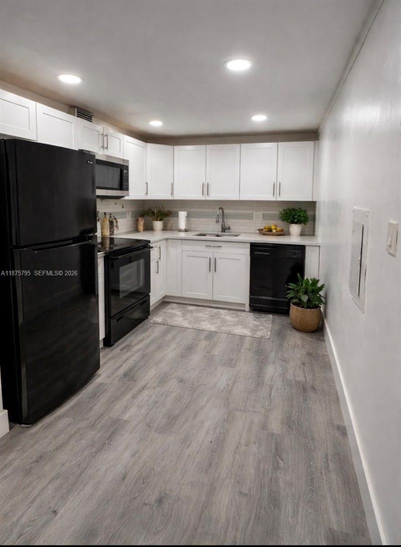 7100 NW 17, Unit 111, Plantation, FL 33313 Photo