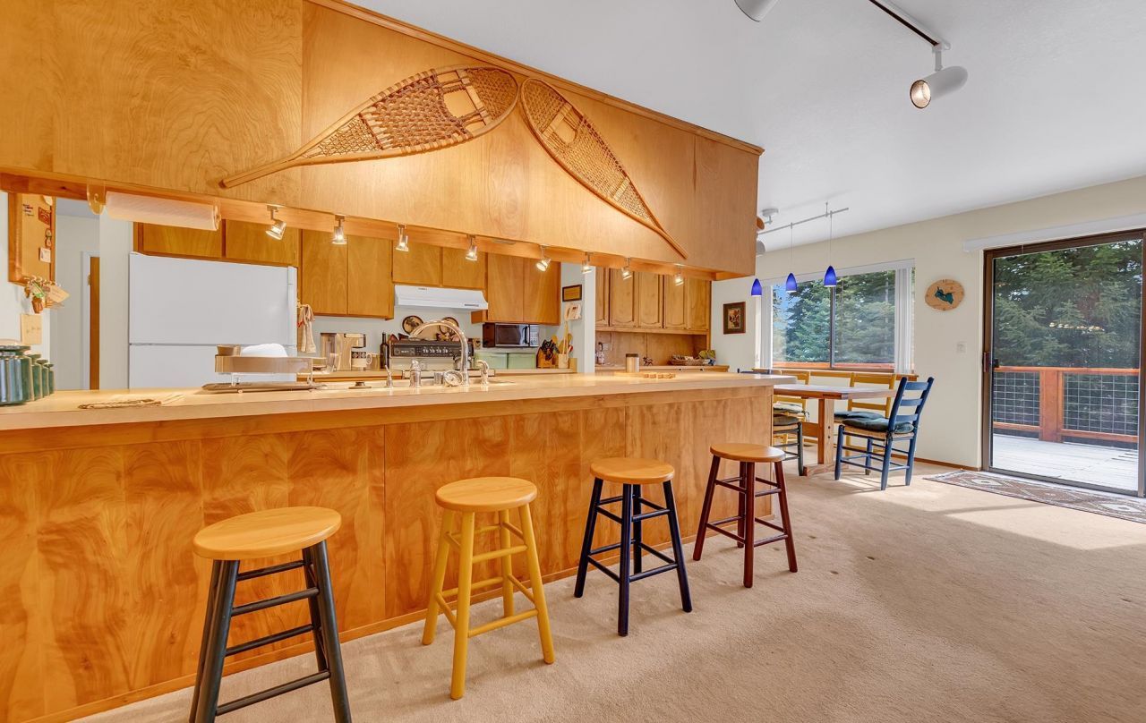 608 E Burnt Cedar Road, Lake Almanor, CA 96137 Photo