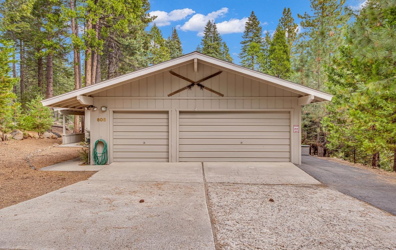 608 E Burnt Cedar Road, Lake Almanor, CA 96137 Photo