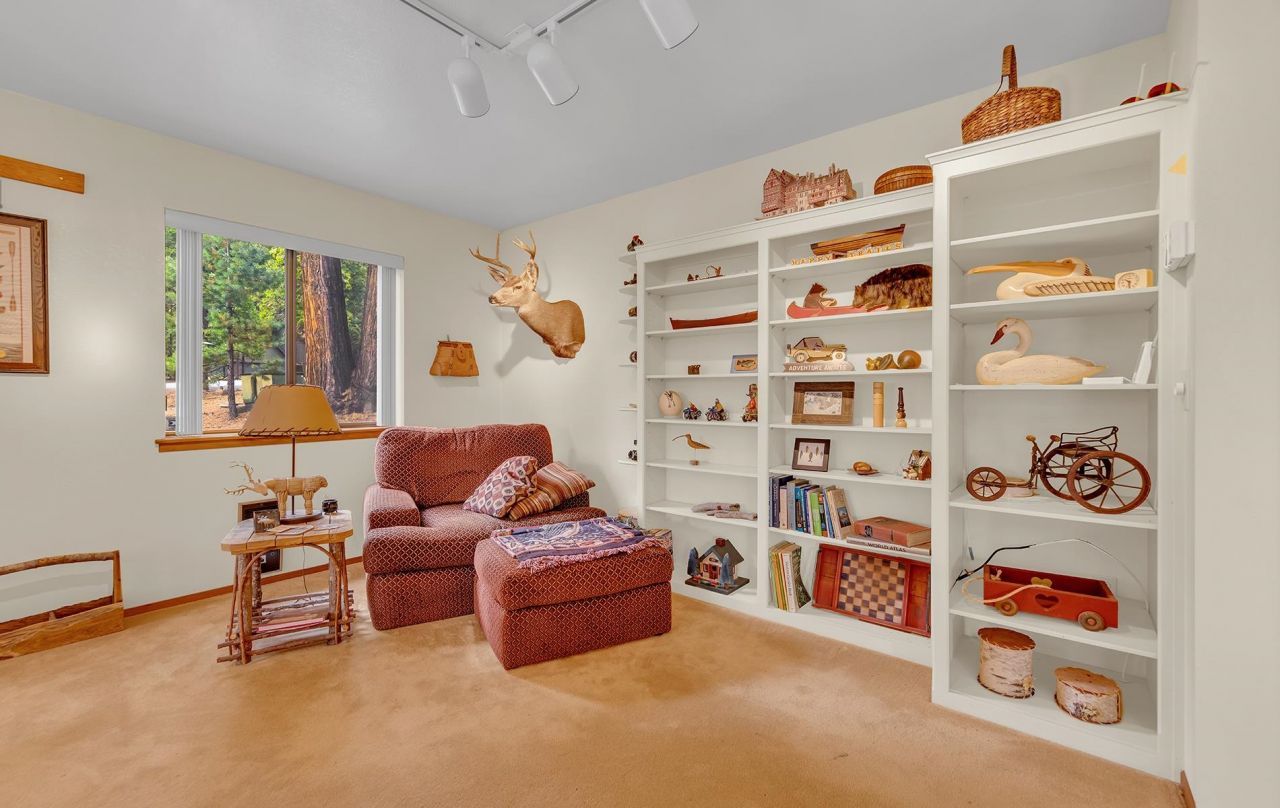 608 E Burnt Cedar Road, Lake Almanor, CA 96137 Photo