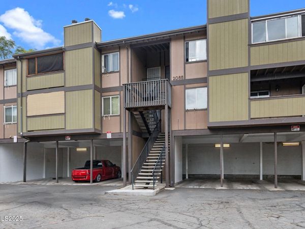 2085 Highview Court, Unit 2, Reno, NV 89512