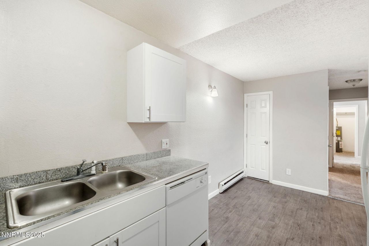 2085 Highview Court, Unit 2, Reno, NV 89512 Photo