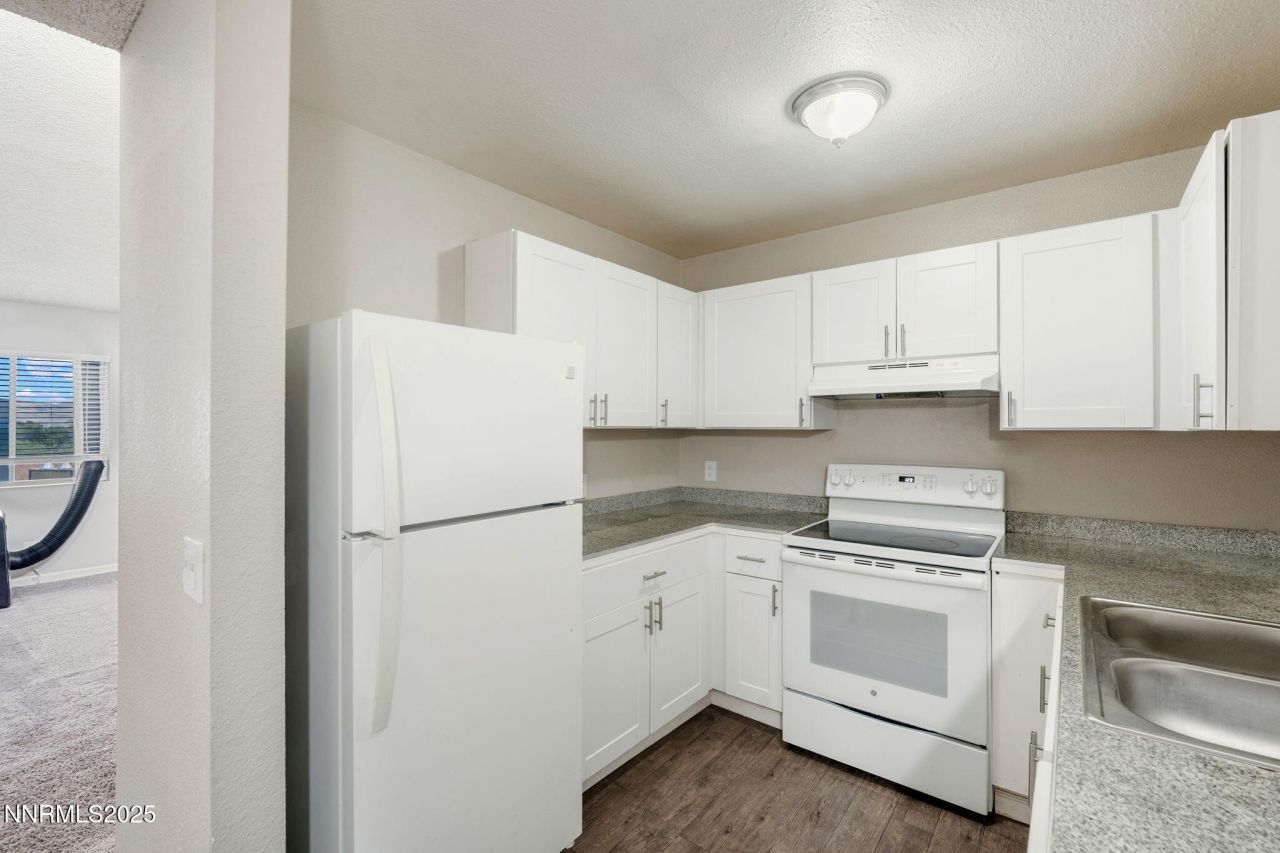 2085 Highview Court, Unit 2, Reno, NV 89512 Photo