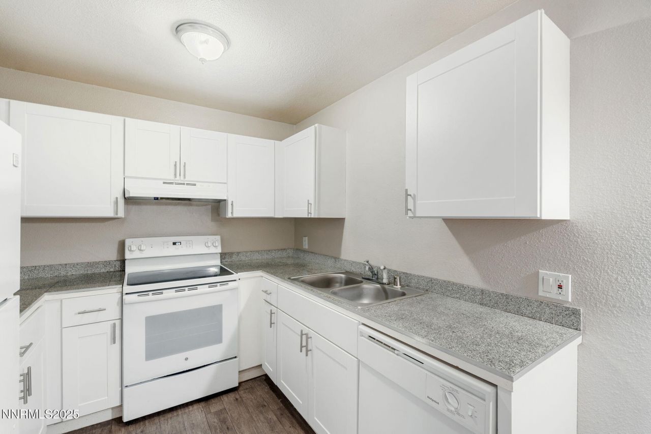 2085 Highview Court, Unit 2, Reno, NV 89512 Photo