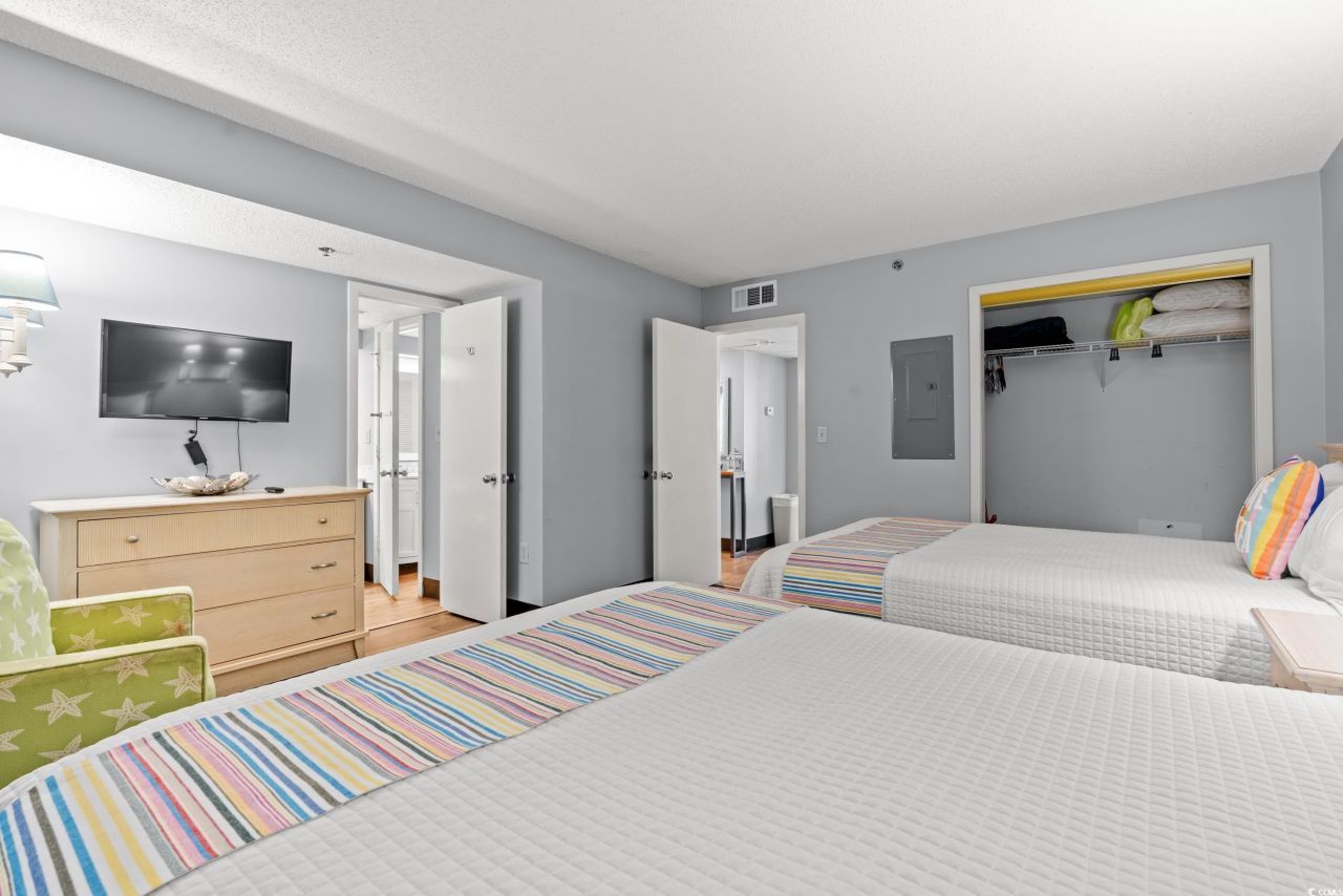 201 74th Ave. N Photo 11