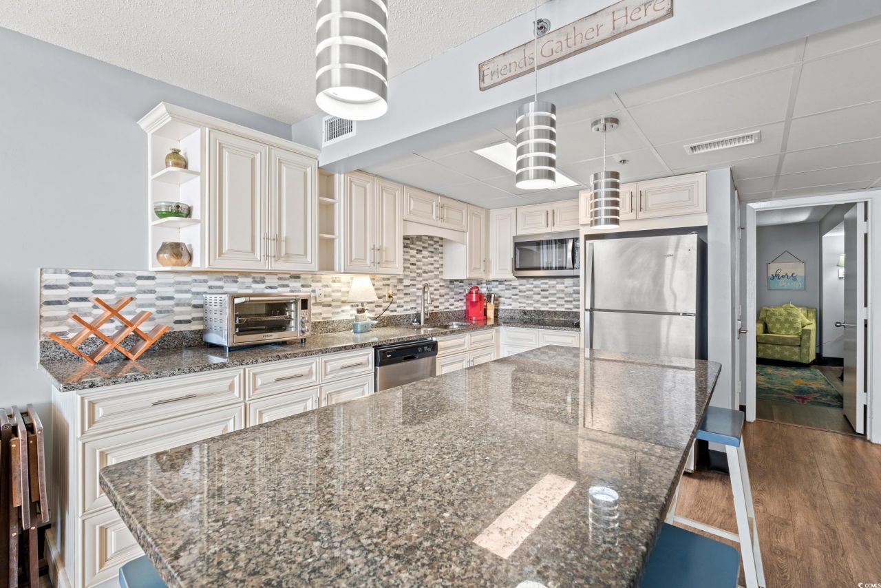 201 74th Ave. N Photo 6