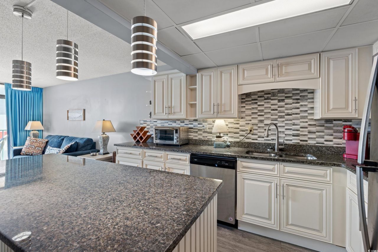 201 74th Ave. N Photo 8