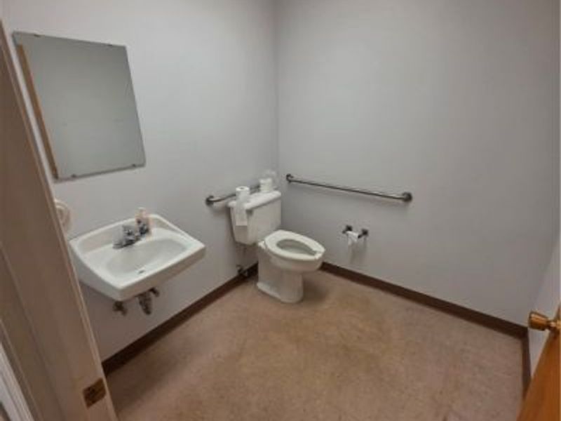 41981 N Ridge Road, Elyria, OH 44035 Photo 17