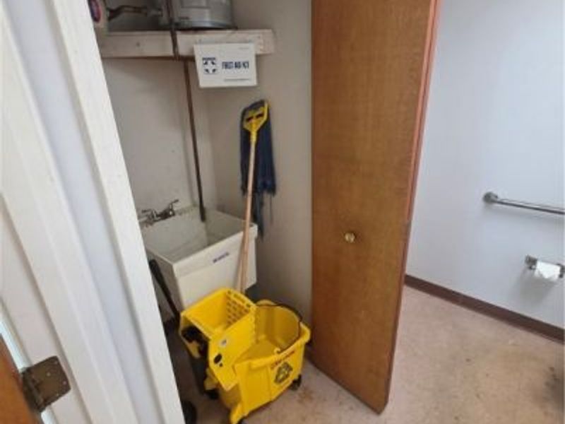 41981 N Ridge Road, Elyria, OH 44035 Photo 18