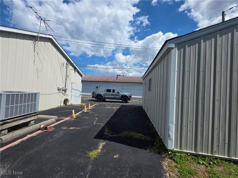 41981 N Ridge Road, Elyria, OH 44035 Photo 30