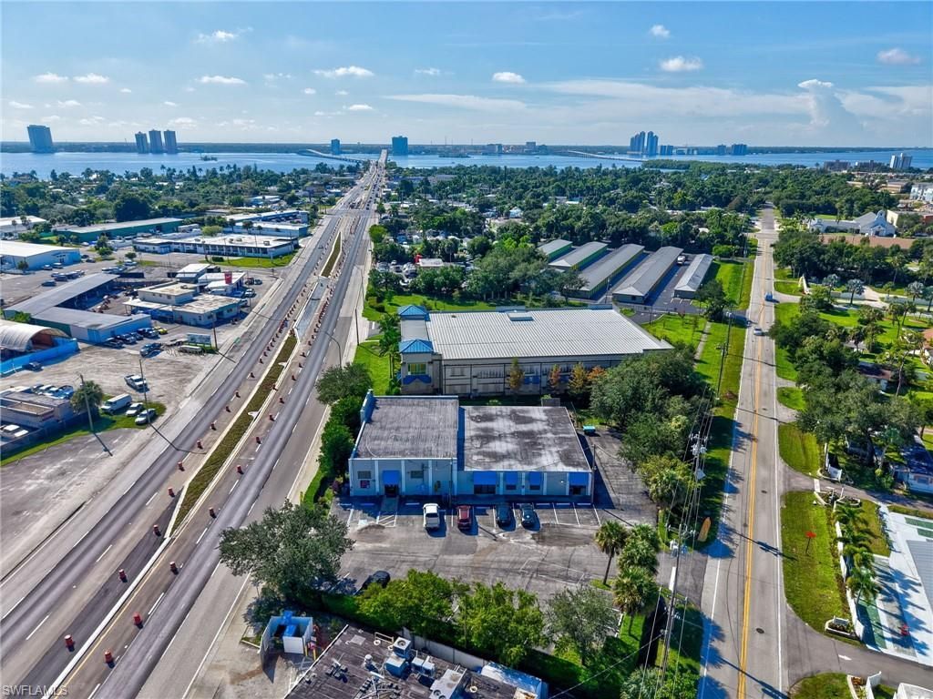 1357 N Tamiami Trl , North Fort Myers, FL 33903 Photo