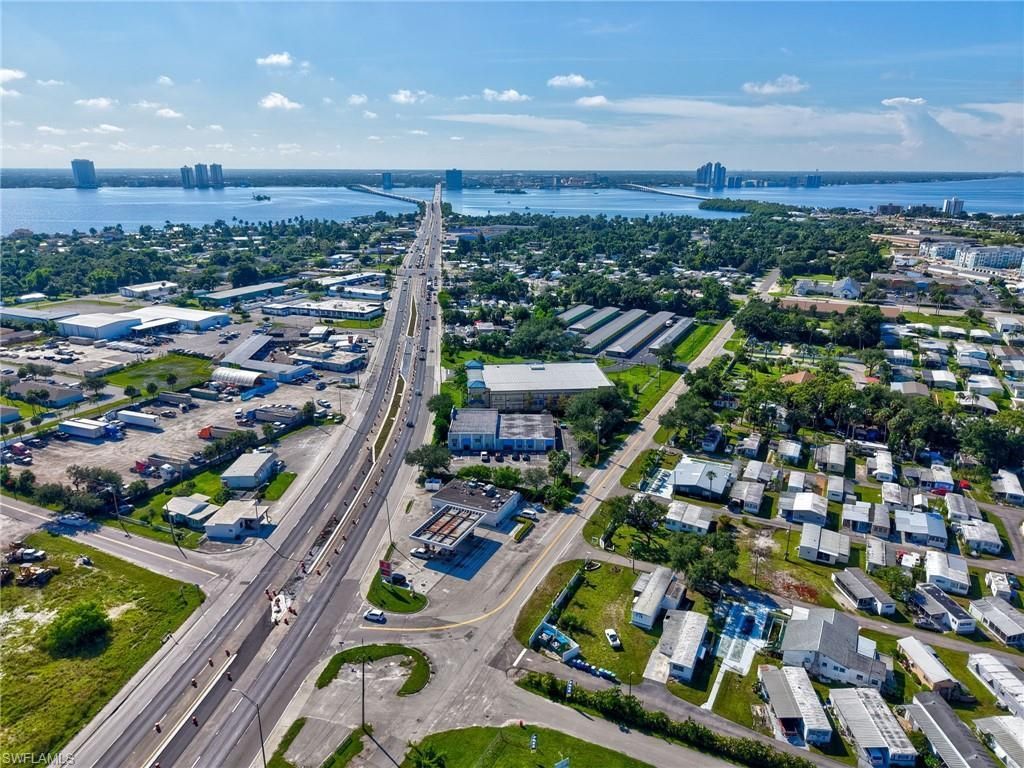 1357 N Tamiami Trl , North Fort Myers, FL 33903 Photo