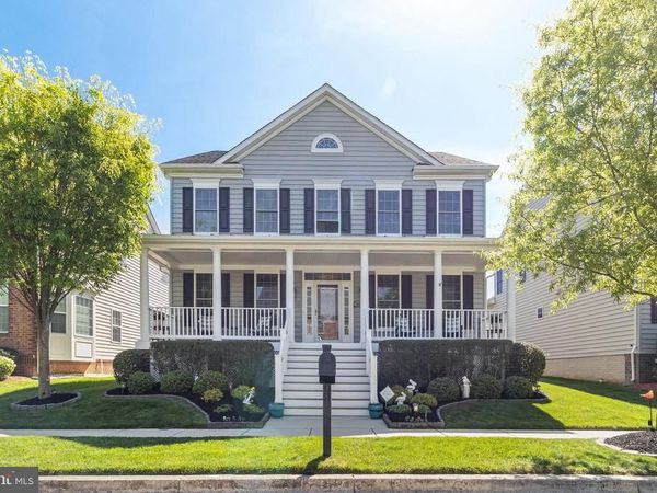 402 ESTERVILLE LANE, UPPER MARLBORO, MD 20774