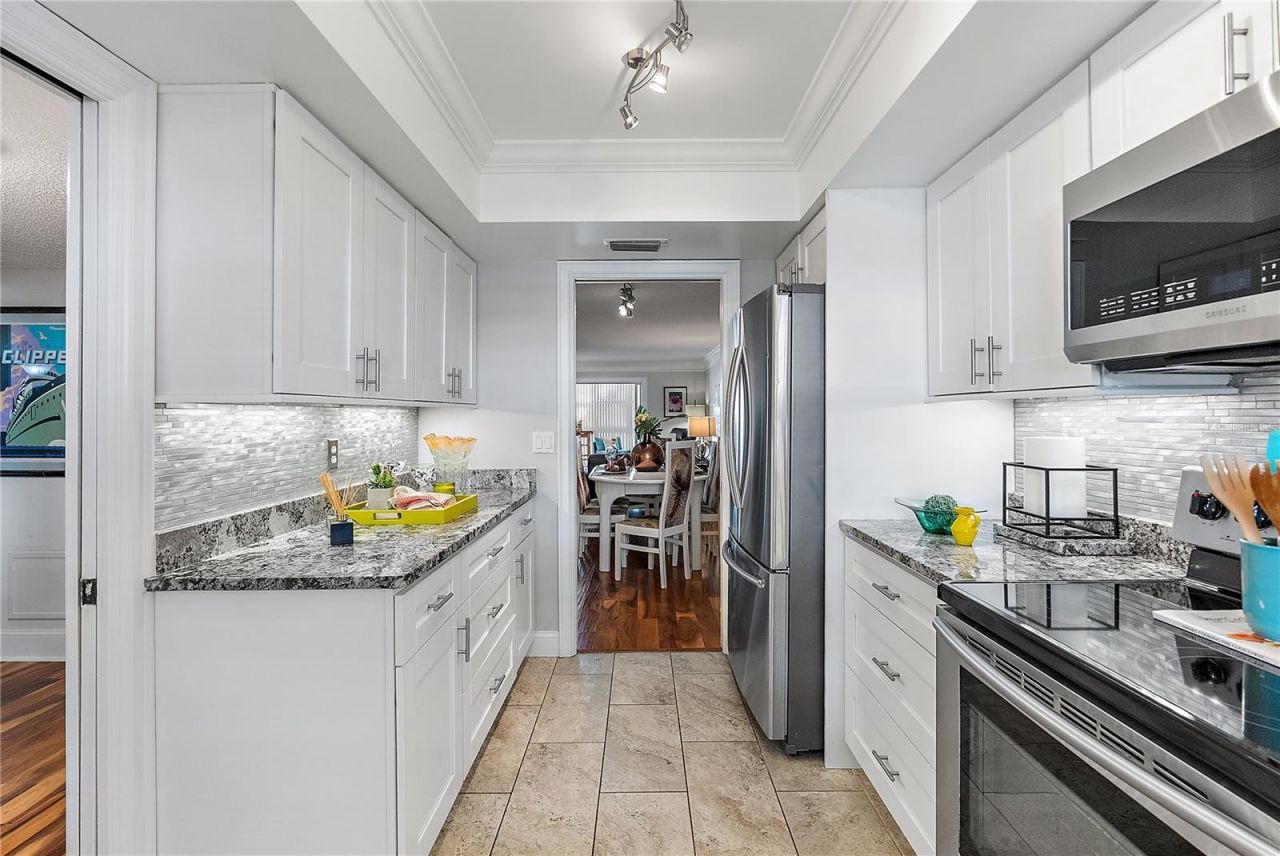 131 Bluff View Drive, Unit 103, Belleair Bluffs, FL 33770 Photo