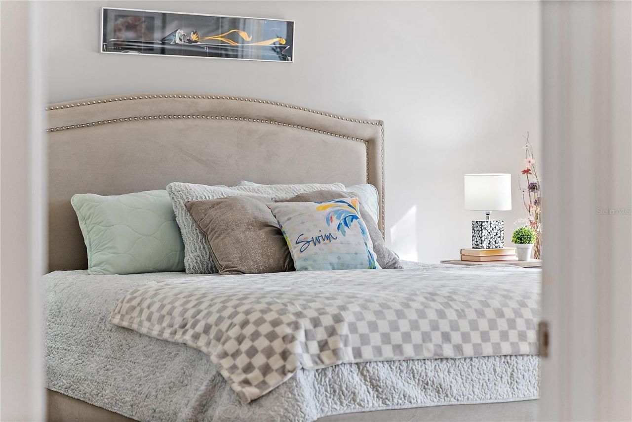 131 Bluff View Drive, Unit 103, Belleair Bluffs, FL 33770 Photo