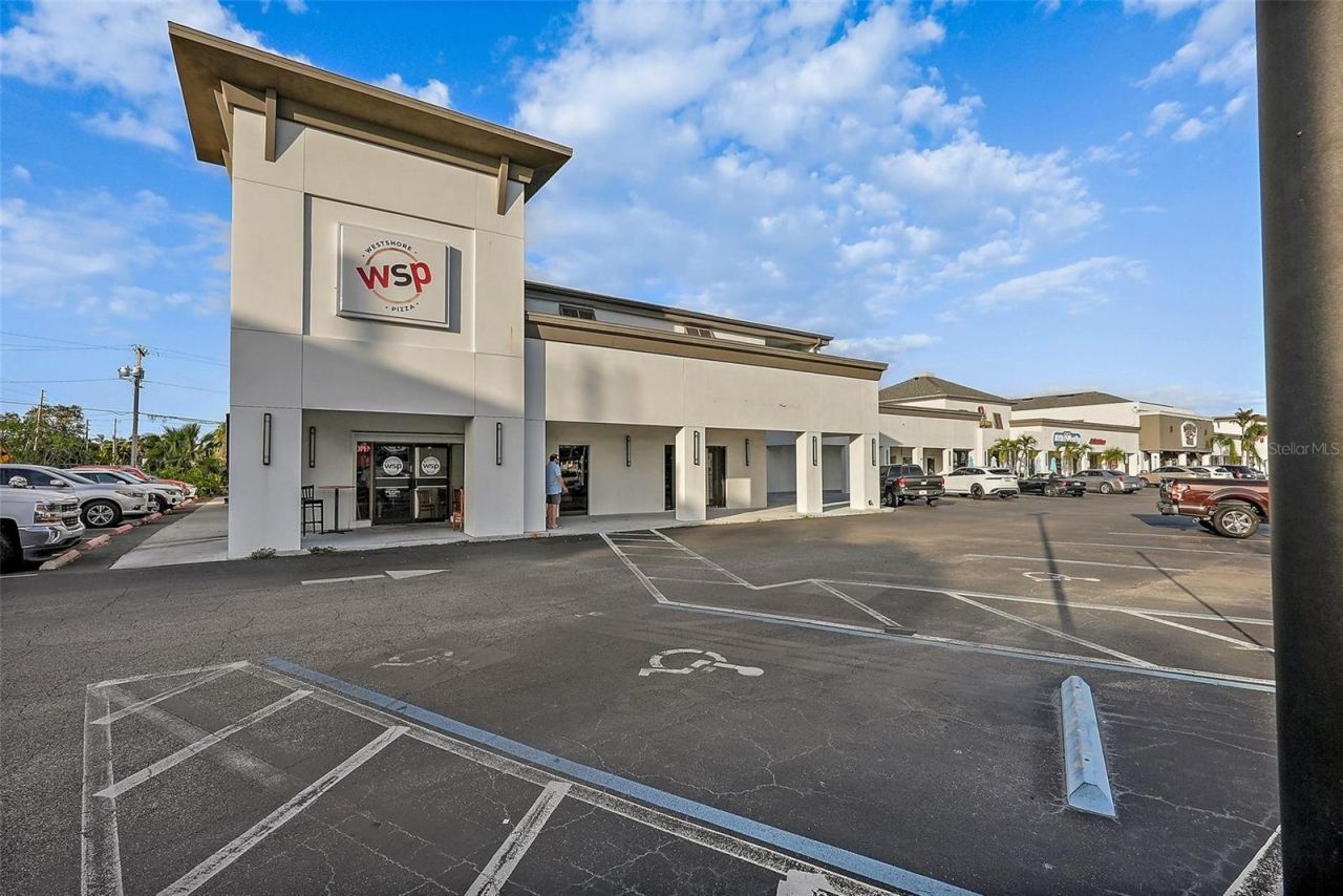 131 Bluff View Drive, Unit 103, Belleair Bluffs, FL 33770 Photo