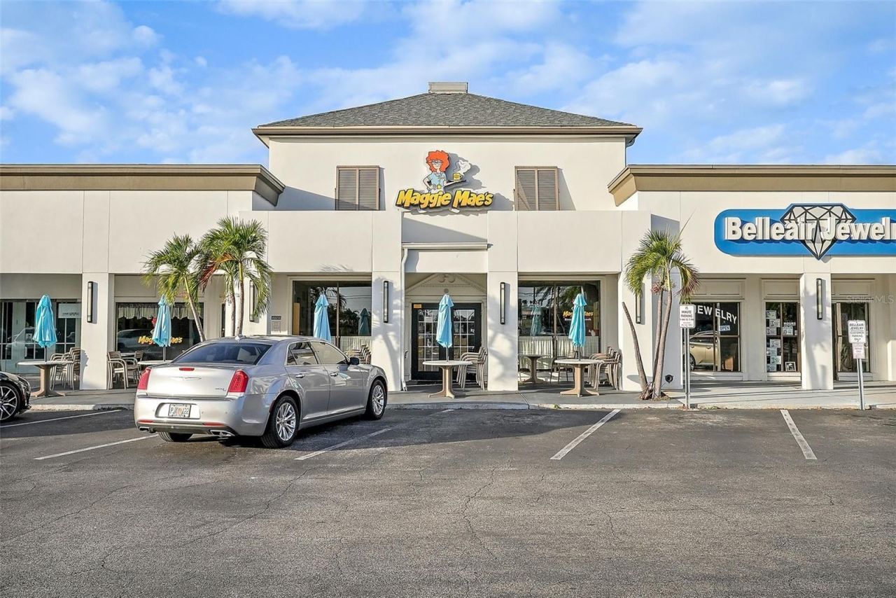 131 Bluff View Drive, Unit 103, Belleair Bluffs, FL 33770 Photo