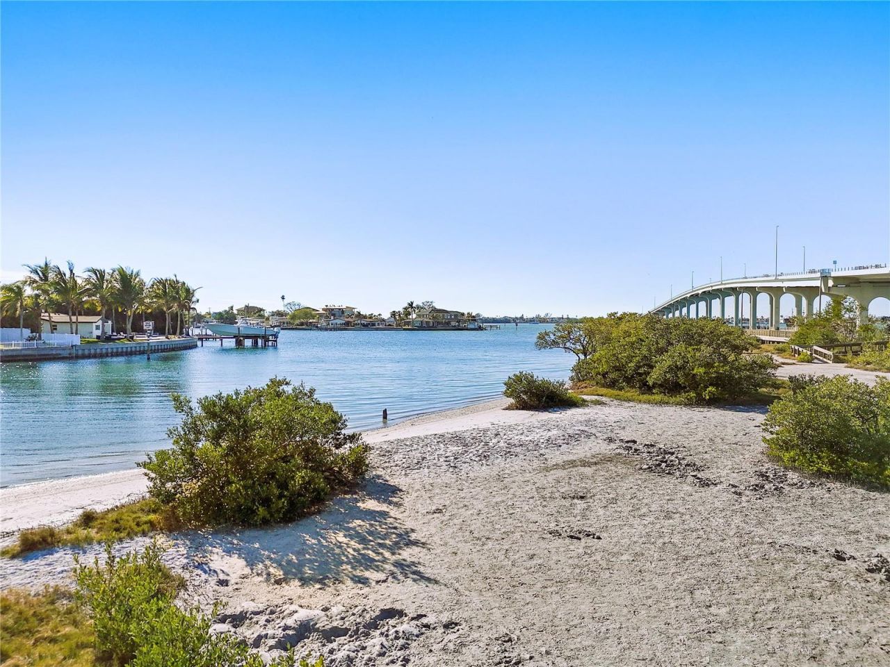 131 Bluff View Drive, Unit 103, Belleair Bluffs, FL 33770 Photo