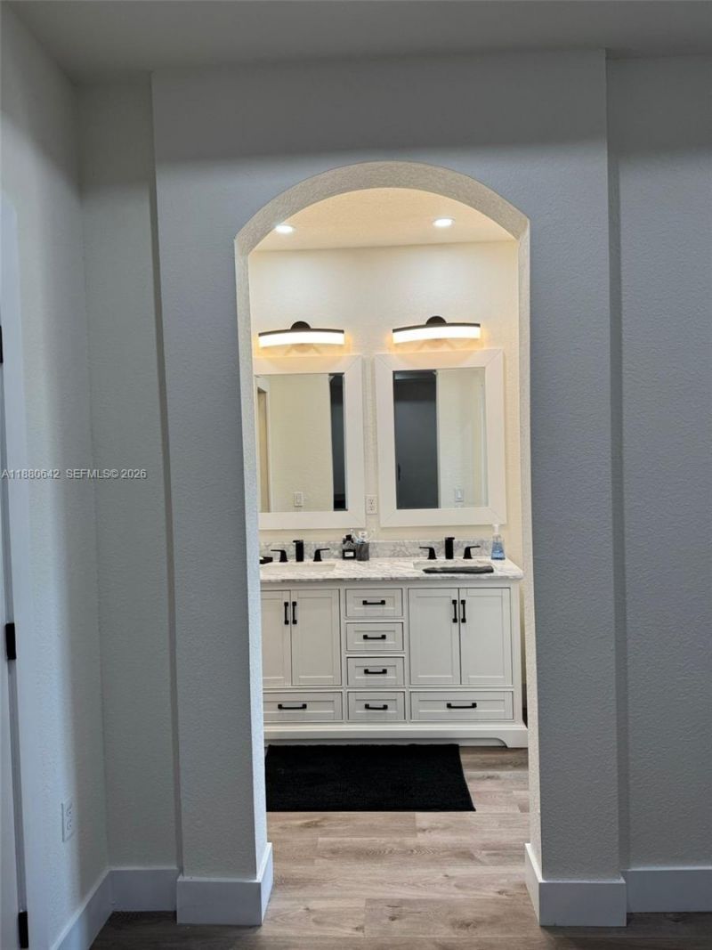 12453 SW 125th Ter, Miami, FL 33186 Photo