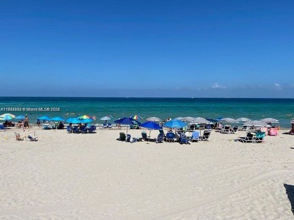 3725 S Ocean Dr, Unit 419, Hollywood, FL 33019