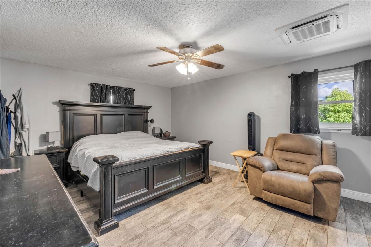 2097 Cleo Lane, Deltona, FL 32738 Photo