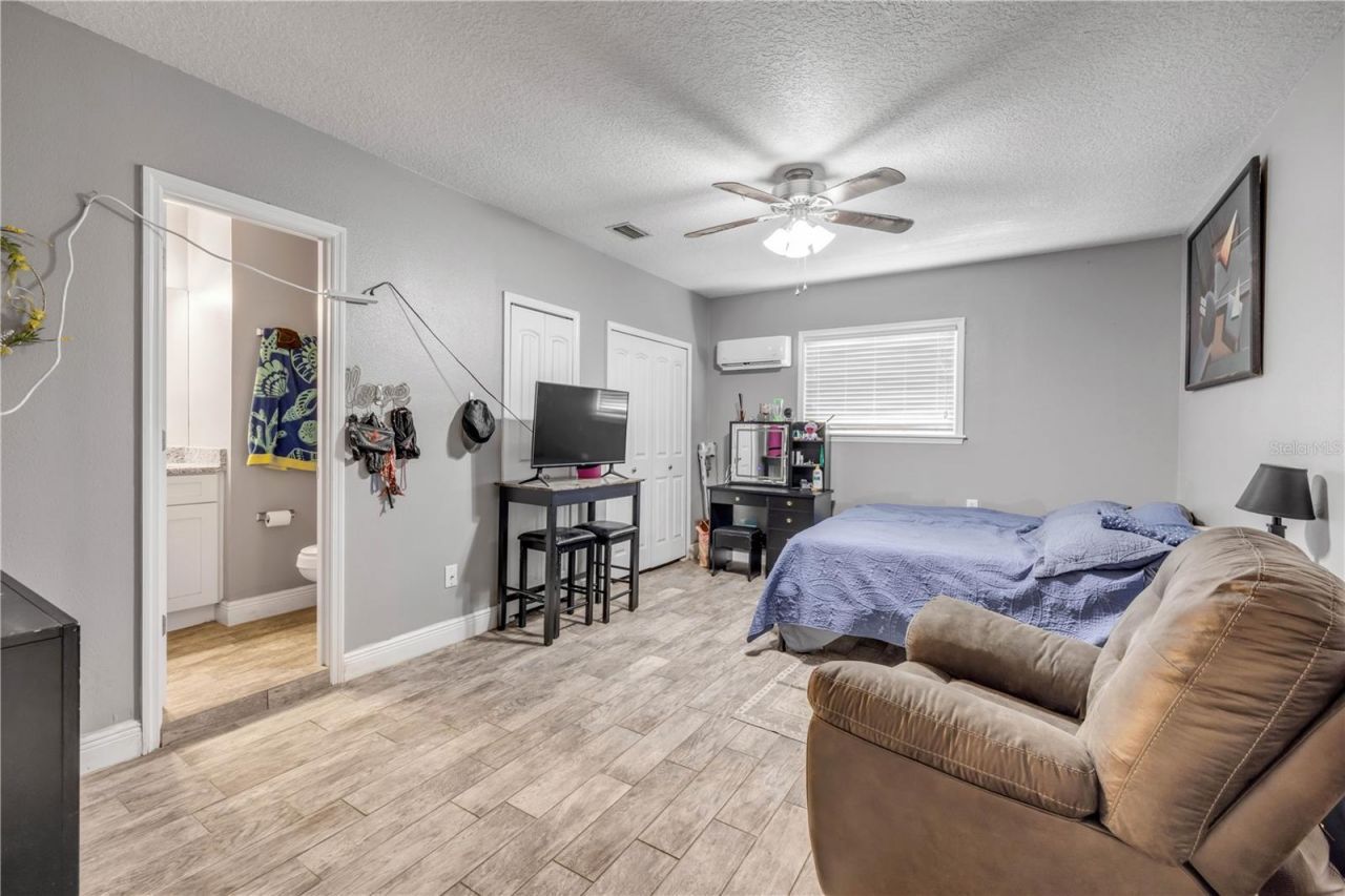 2097 Cleo Lane, Deltona, FL 32738 Photo