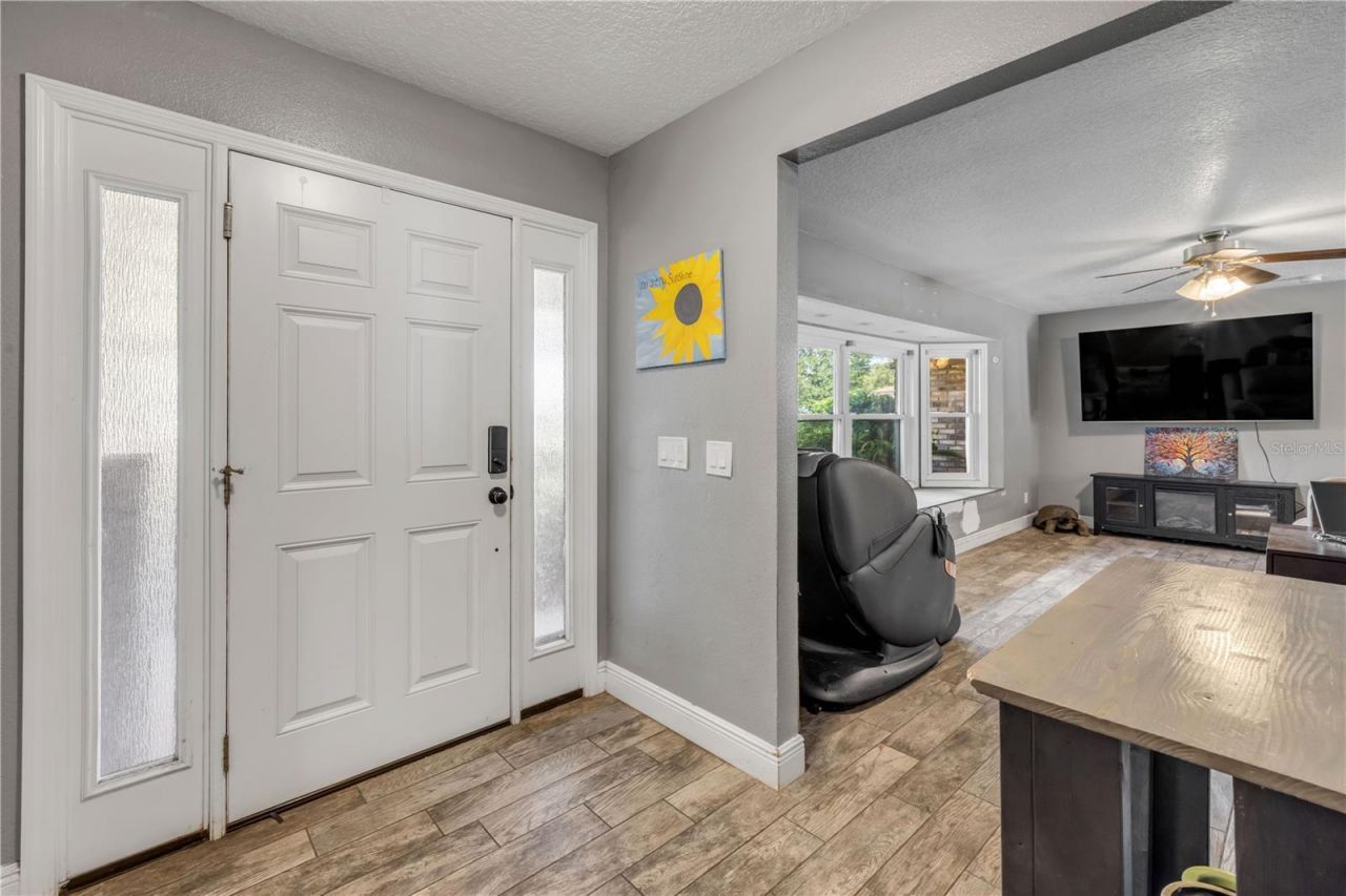 2097 Cleo Lane, Deltona, FL 32738 Photo