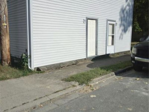 4 Pleasant Avenue, Trotwood, OH 45426