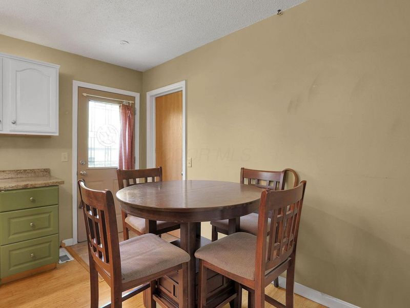 7879 Railroad Street, Orient, OH 43146 Photo 9