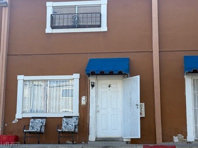 500 S 13th Street, Unit C4, Las Vegas, NV 89101 Main Photo