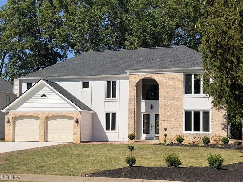 29772 Hilliard Oak Lane, Westlake, OH 44145 Photo 2