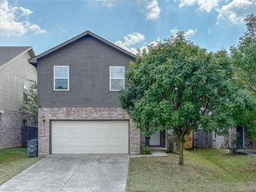 9922 Ironhorse Drive, Dallas, TX 75227