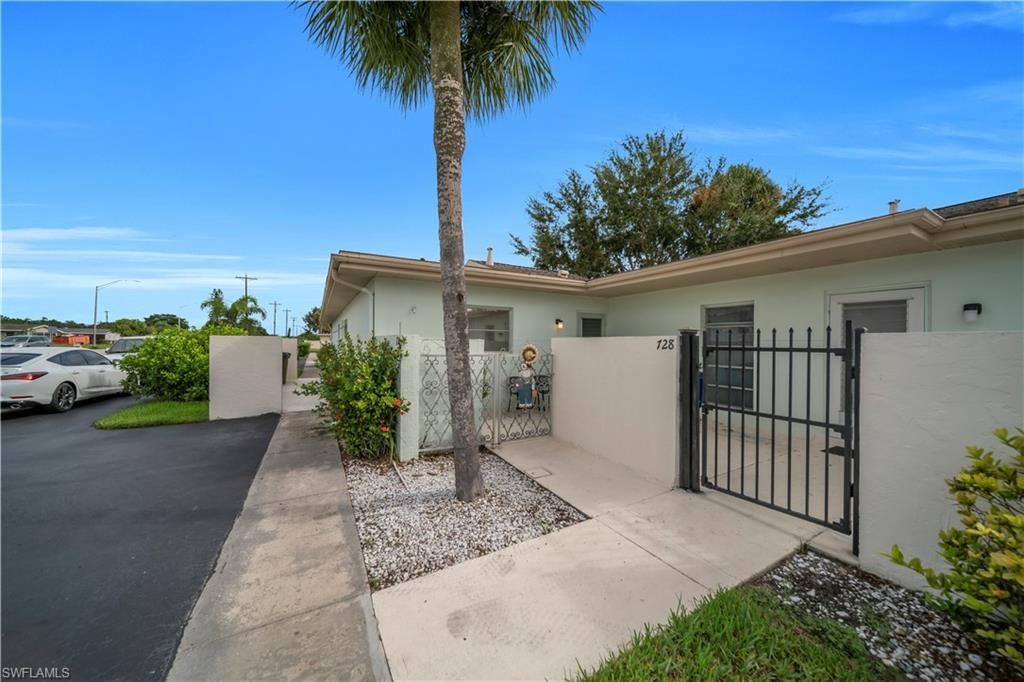 730 Joel Blvd, Lehigh Acres, FL 33936 Photo