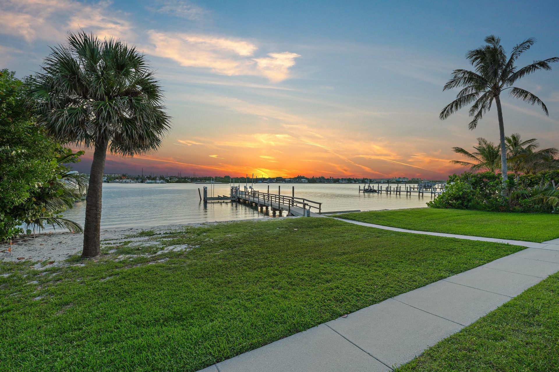 613 S Beach Road, Jupiter, FL 33469 Photo