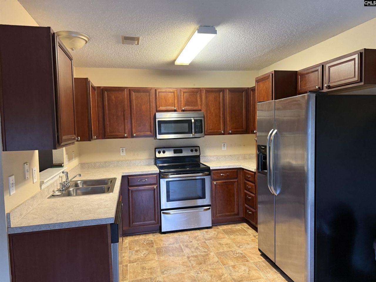 245 Cogburn Road Photo 4