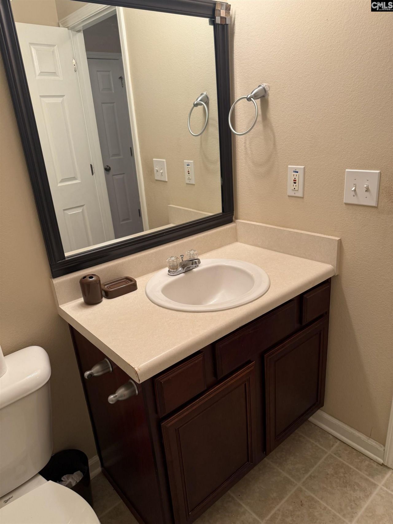 245 Cogburn Road Photo 5