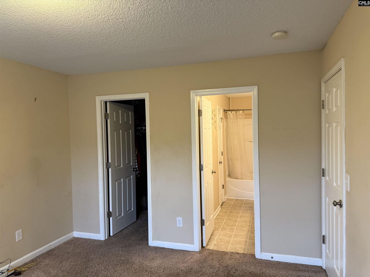 245 Cogburn Road Photo 9