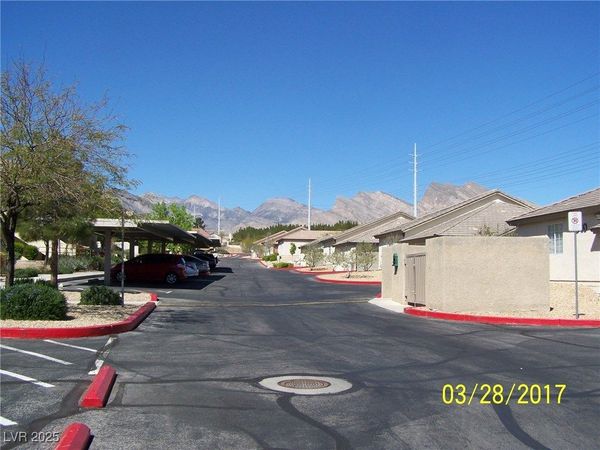 10245 King Henry Avenue, Unit 202, Las Vegas, NV 89144