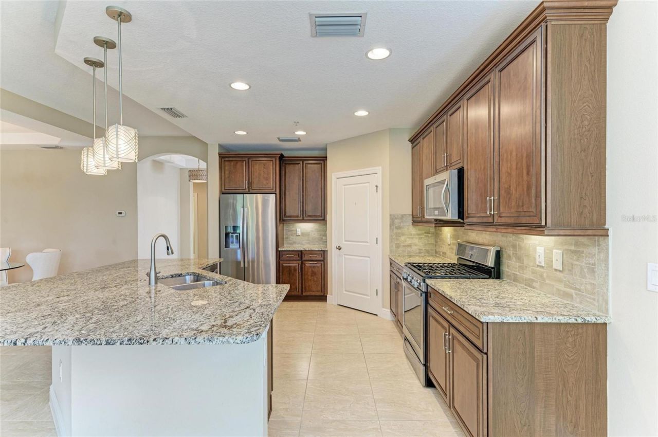 7546 Divot Loop, Lakewood Ranch, FL 34202 Photo