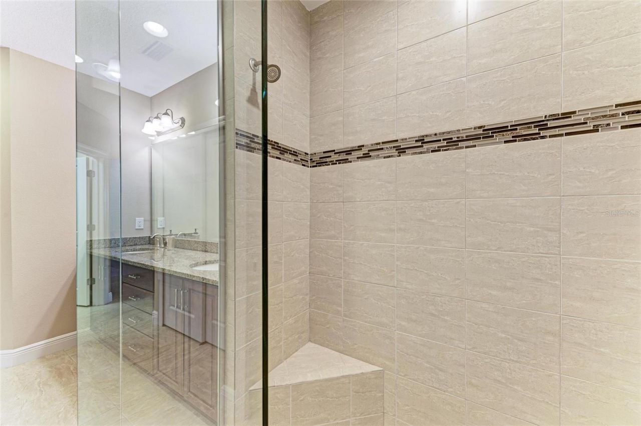 7546 Divot Loop, Lakewood Ranch, FL 34202 Photo