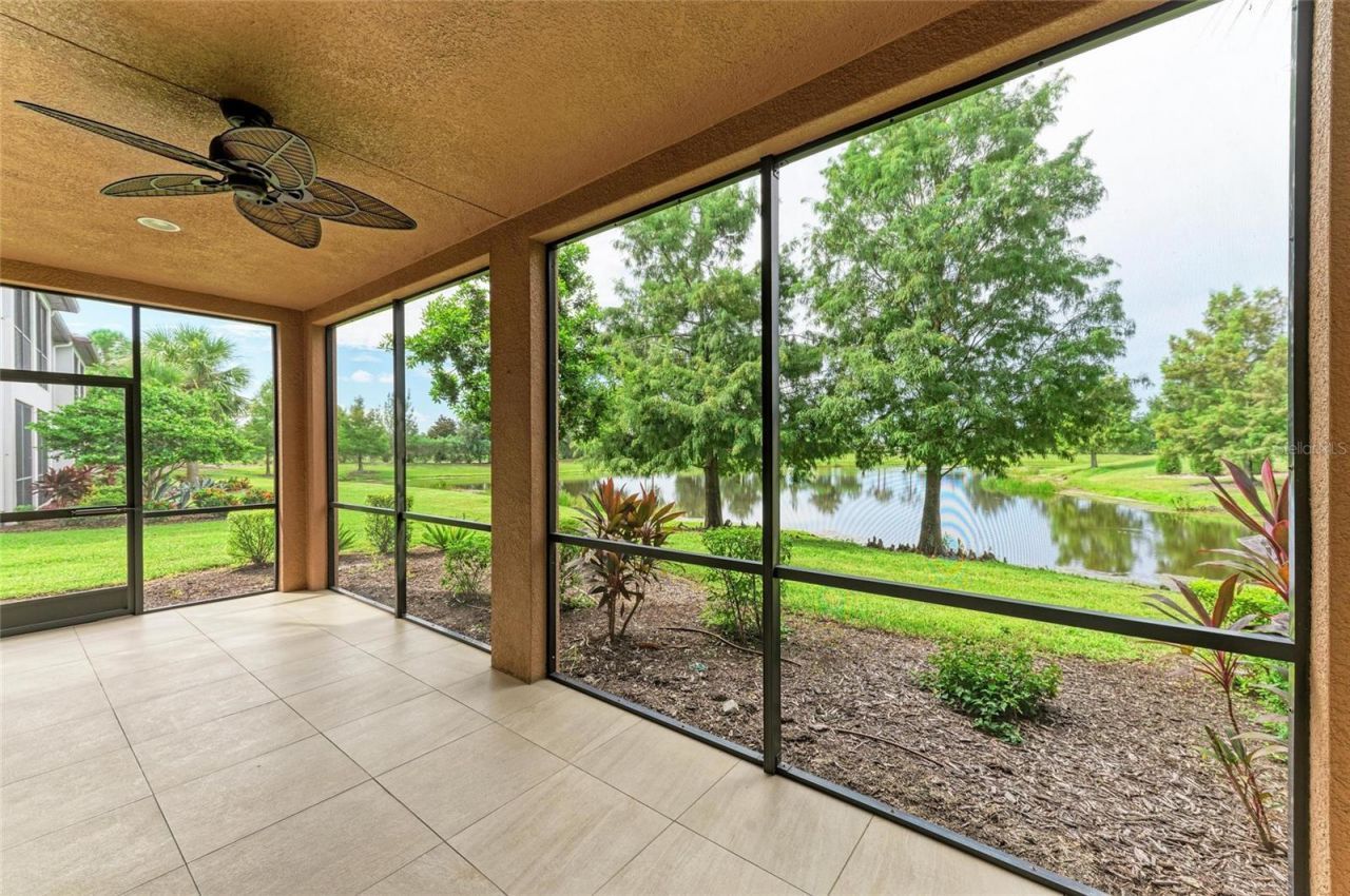 7546 Divot Loop, Lakewood Ranch, FL 34202 Photo