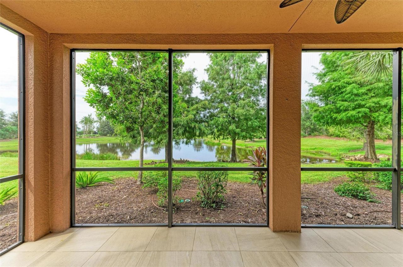 7546 Divot Loop, Lakewood Ranch, FL 34202 Photo