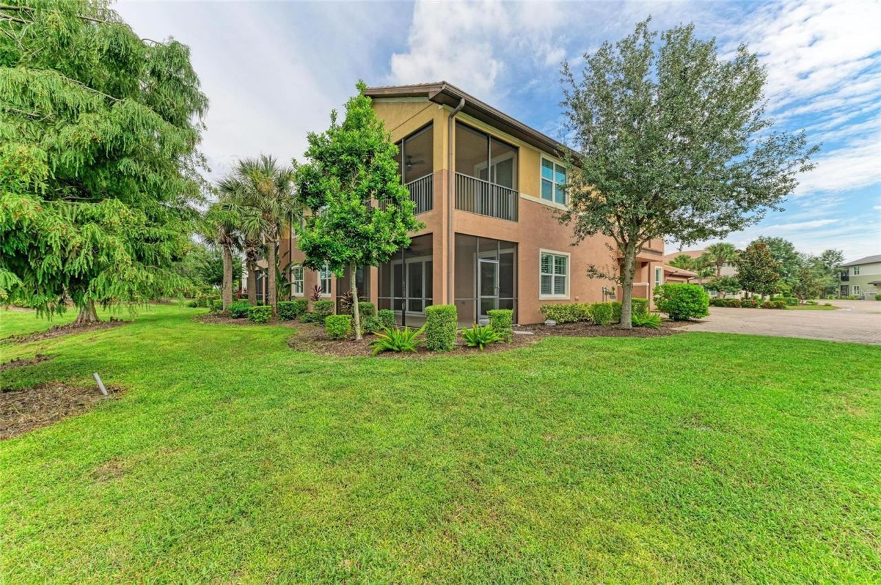 7546 Divot Loop, Lakewood Ranch, FL 34202 Photo