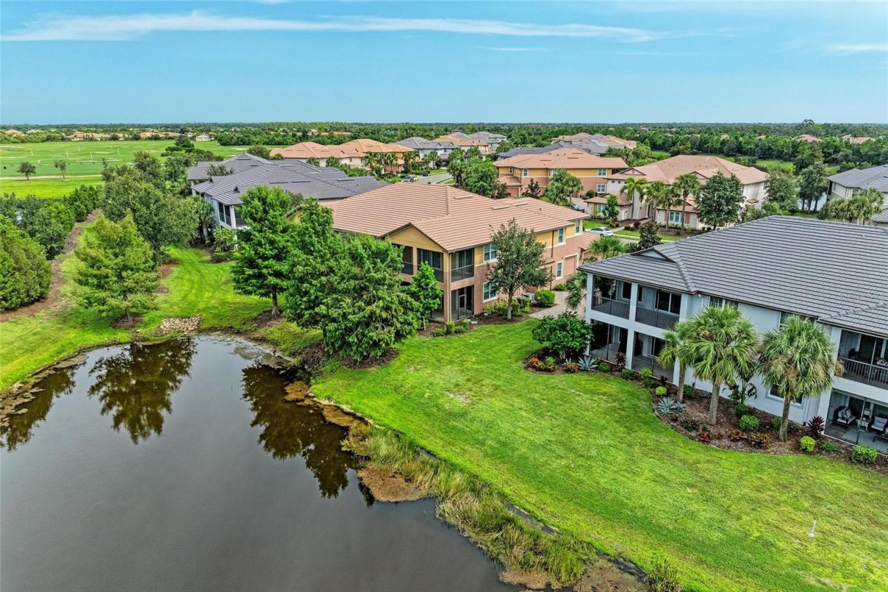 7546 Divot Loop, Lakewood Ranch, FL 34202 Photo