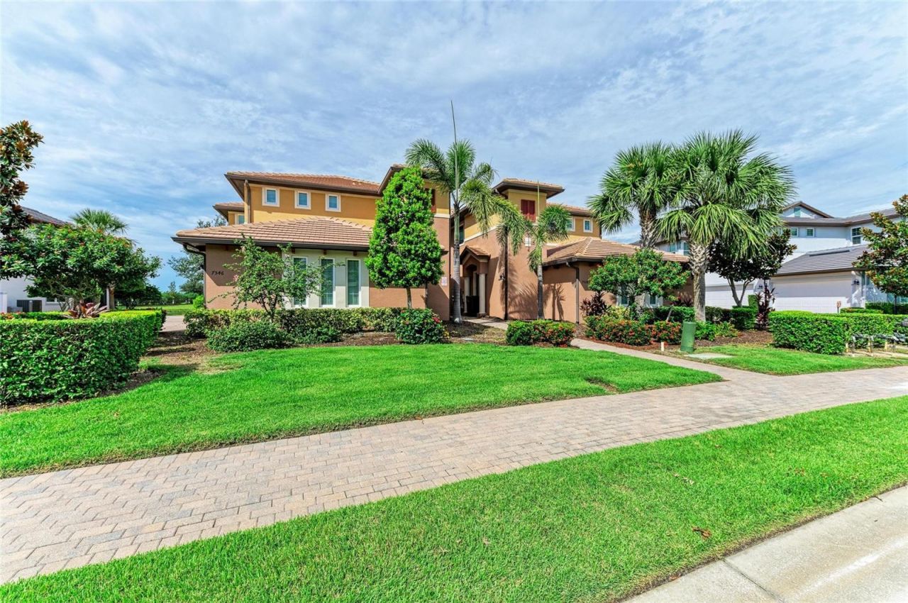 7546 Divot Loop, Lakewood Ranch, FL 34202 Photo