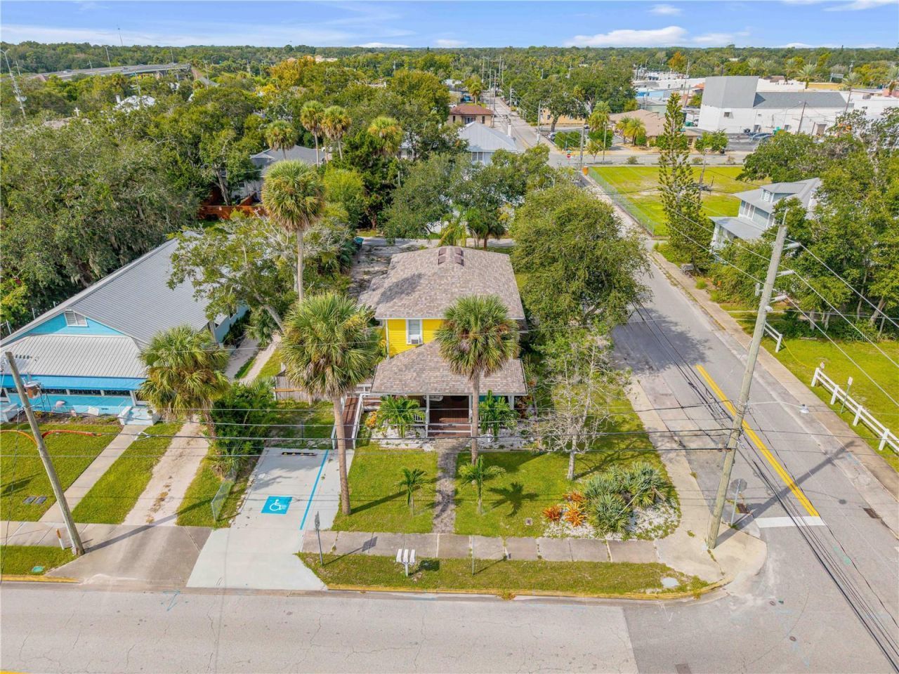 200 Live Oak Street, New Smyrna Beach, FL 32168 Photo