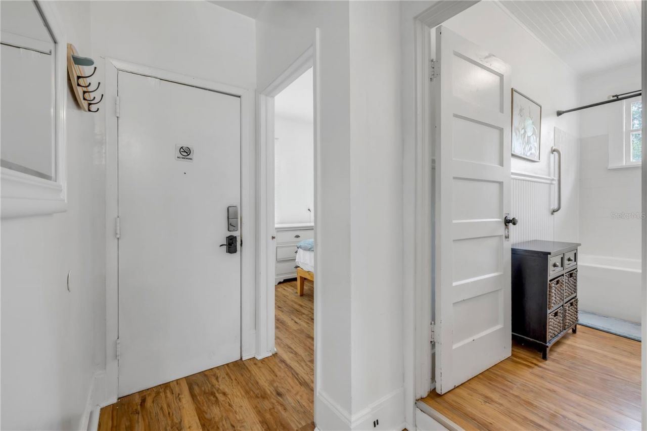 200 Live Oak Street, New Smyrna Beach, FL 32168 Photo