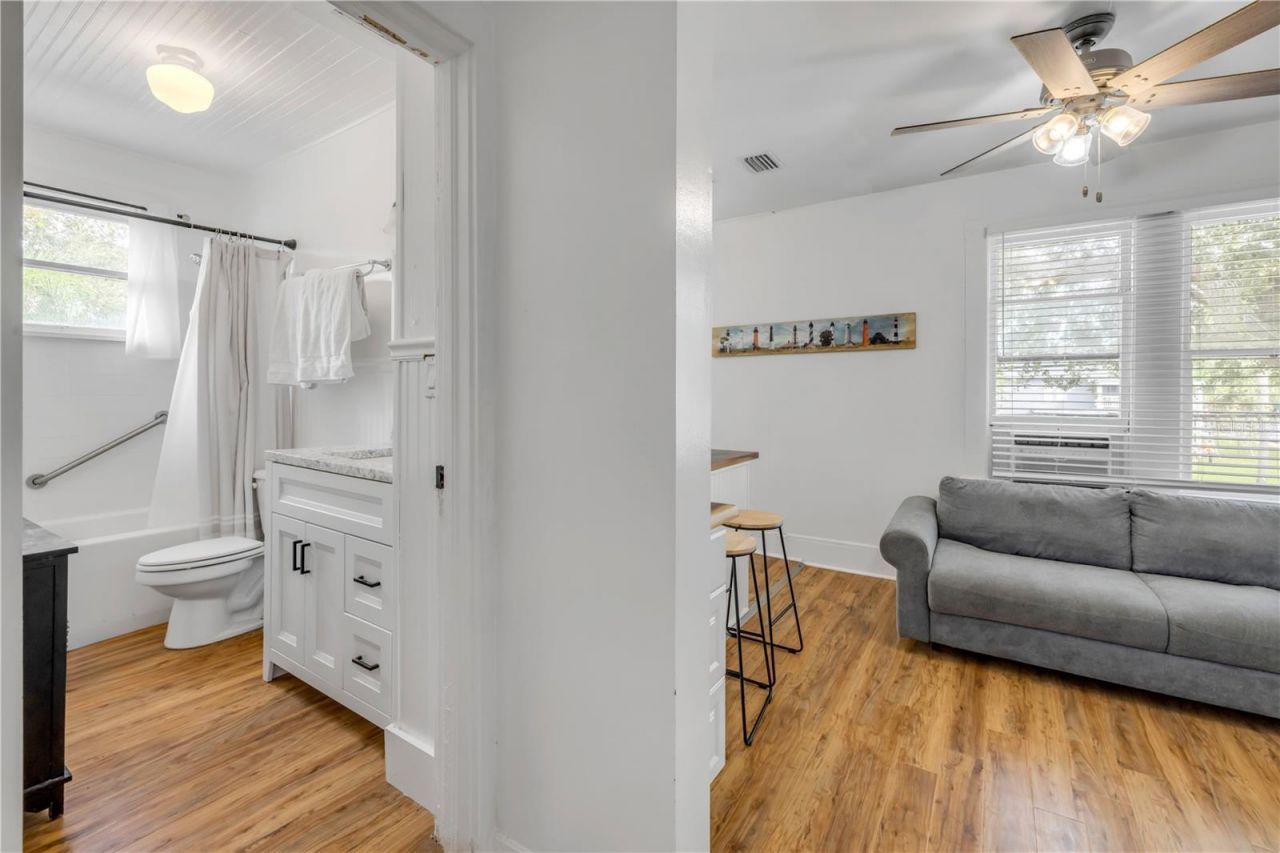 200 Live Oak Street, New Smyrna Beach, FL 32168 Photo