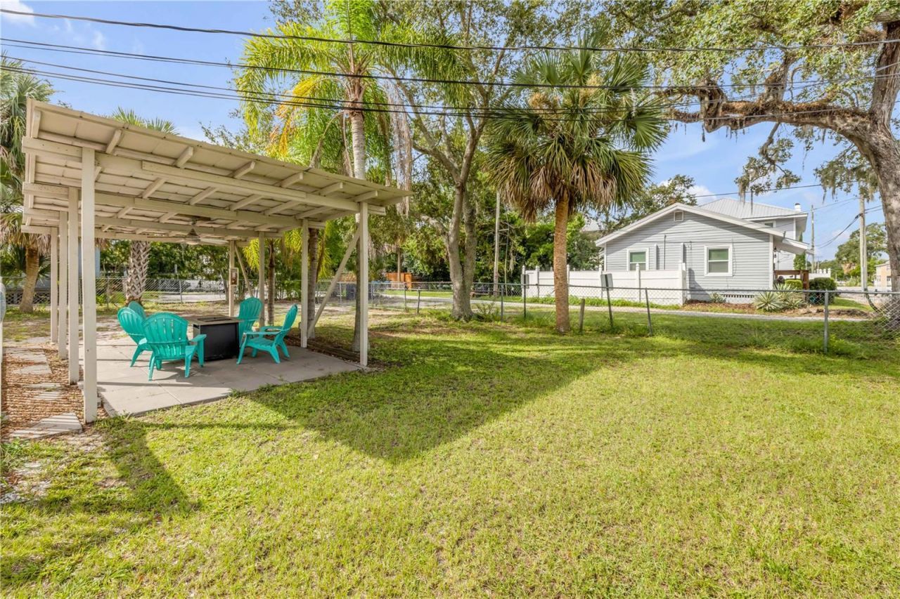 200 Live Oak Street, New Smyrna Beach, FL 32168 Photo
